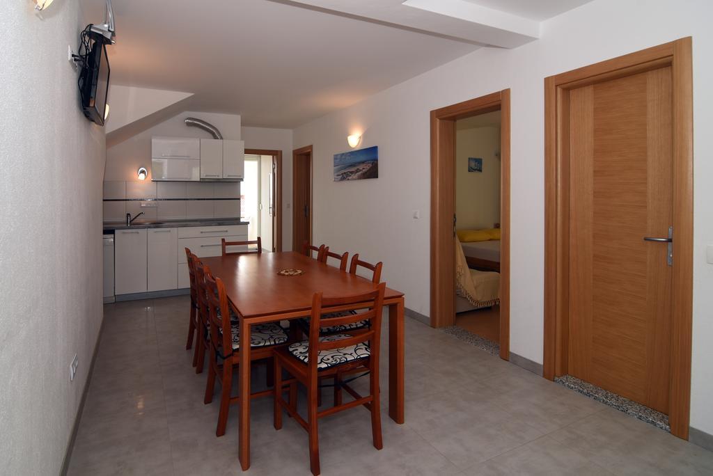 Coric Apartma *