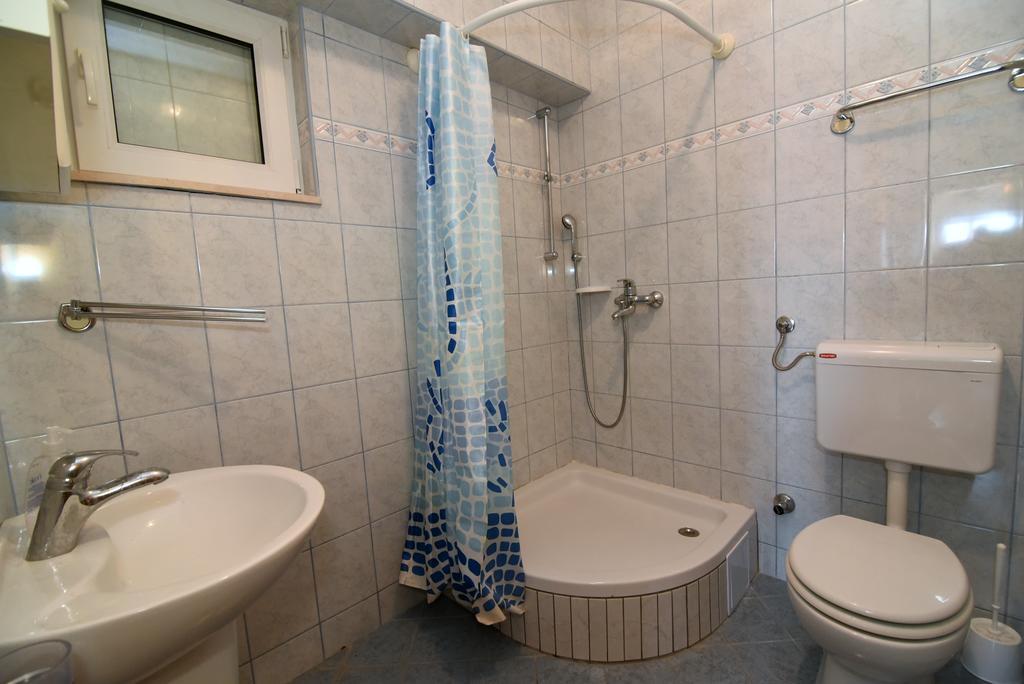 Apartma Coric *