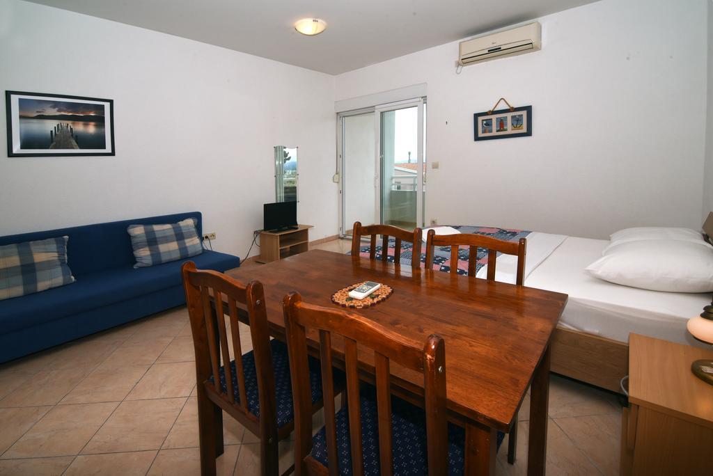 Coric Apartma Baska Voda